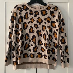 Women H&M Leopard Print Crew Neck Sweater Long Sleeve